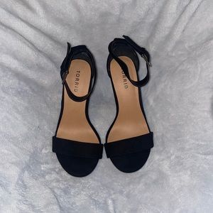 Like new torrid heels wide